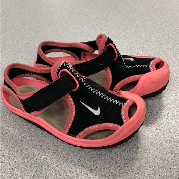 nike toddler sandals size 7